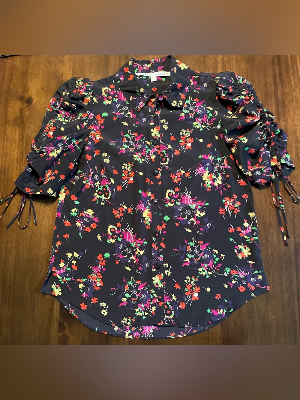 Veronica Beard Floral Black Silk Button-Down Collared Blouse Ruched Sleeves Sz 2